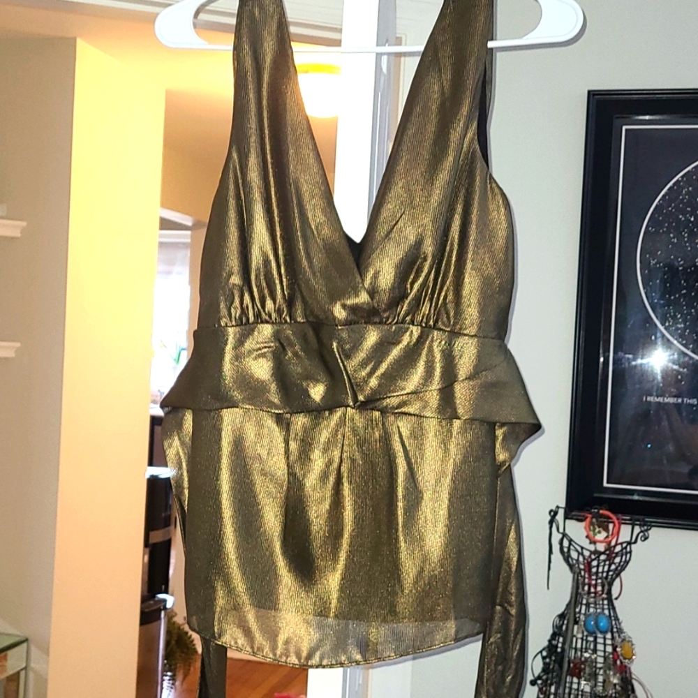 Reflective Gold Top